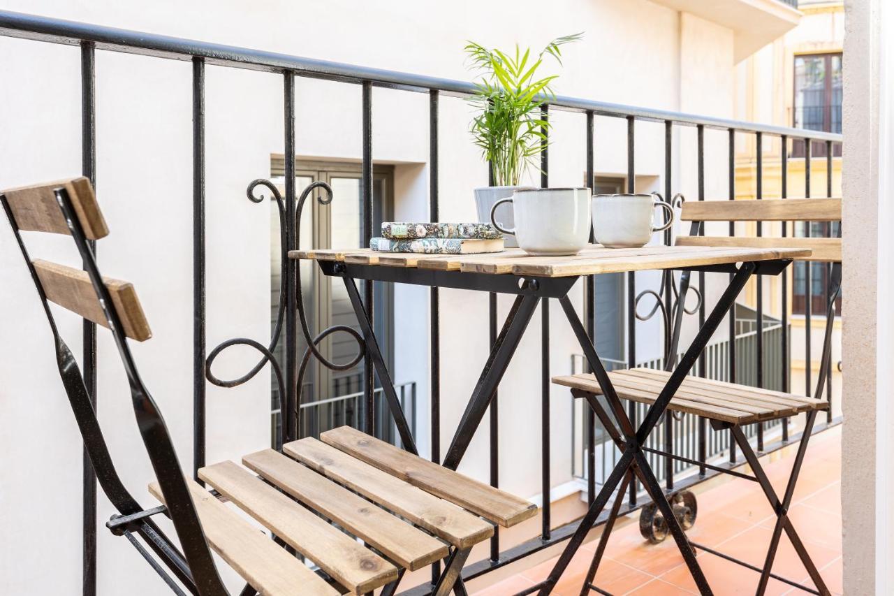 Pleasant Apartment In Malaga Center 2º エクステリア 写真